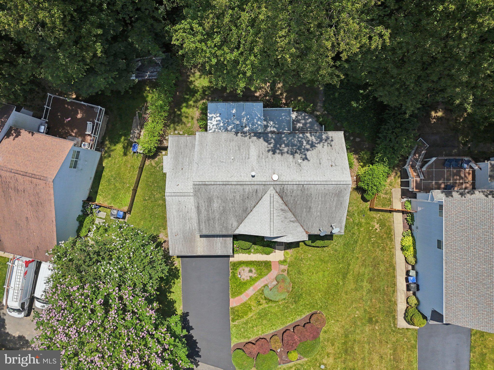 BLOOMS CROSSING - Residential