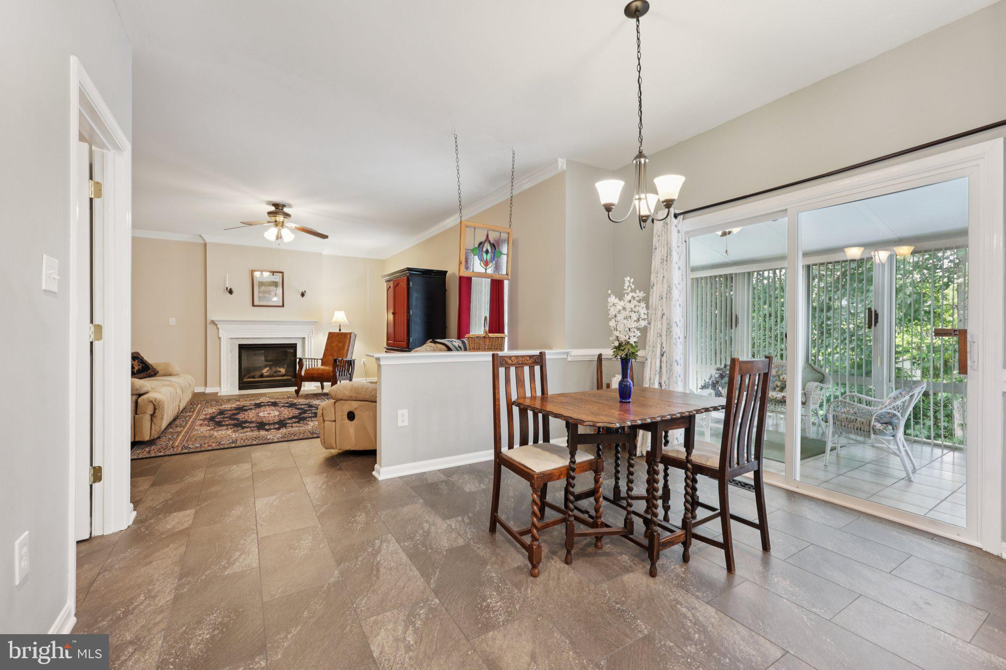 BLOOMS CROSSING - Residential