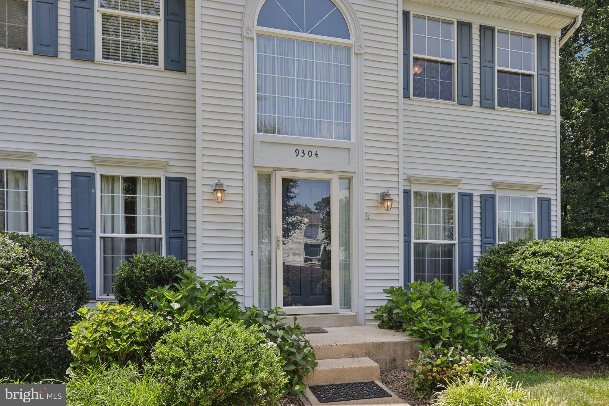 BLOOMS CROSSING - Residential