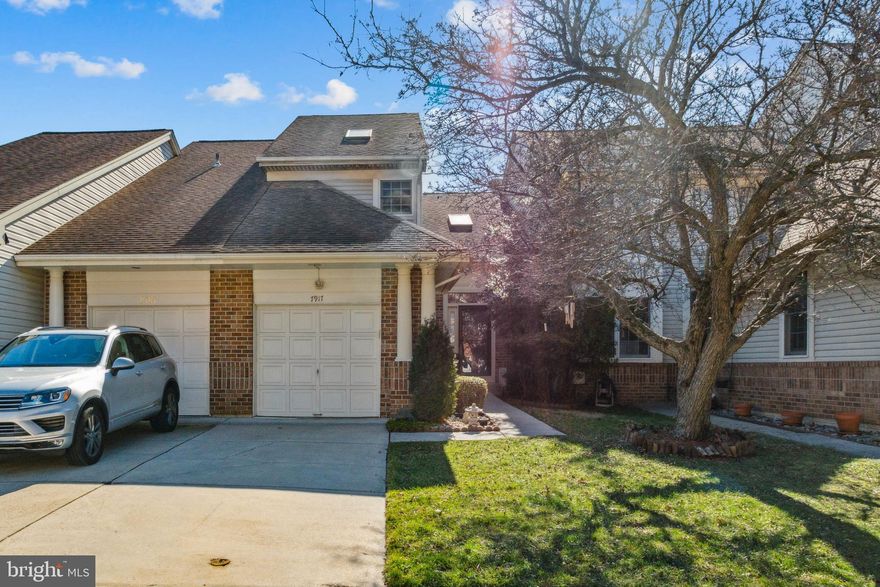 Welcome to this rarely available contemporary style home, tucked away on a quiet cul-de-sac corner, where you can enjoy the 4th of July fireworks right from your deck! Inside, you'll find a high ceiling foyer, spacious family room with an open layout that's perfect for family time or hosting friends. The main floor features new flooring, and upstairs, you'll walk on beautiful hardwood that adds warmth and character to the home.
 
The house is equipped with an updated HVAC system and a nearly new water heater, keeping you comfortable no matter the season. The kitchen is fresh and modern with brand-new appliances and a recent paint job, ready for your cooking adventures. Plus, a skylight in the living area fills the home with natural light, making it feel bright and welcoming.
 
Downstairs, there's a walk-out basement with a full bath, providing extra space for fun, a home office, or guest stays. The master bathroom has been nicely updated, offering a little luxury and a place to unwind.
 
Each bedroom is comfortably sized and comes with its own bathroom, making life easier for everyone in the family. And when you step outside, the peaceful lake views and access to a beautiful trail will remind you of the joys of living close to nature.
 
Don't miss out on this move-in ready gem. It's ready to be your new home, offering a blend of modern living and natural beauty.