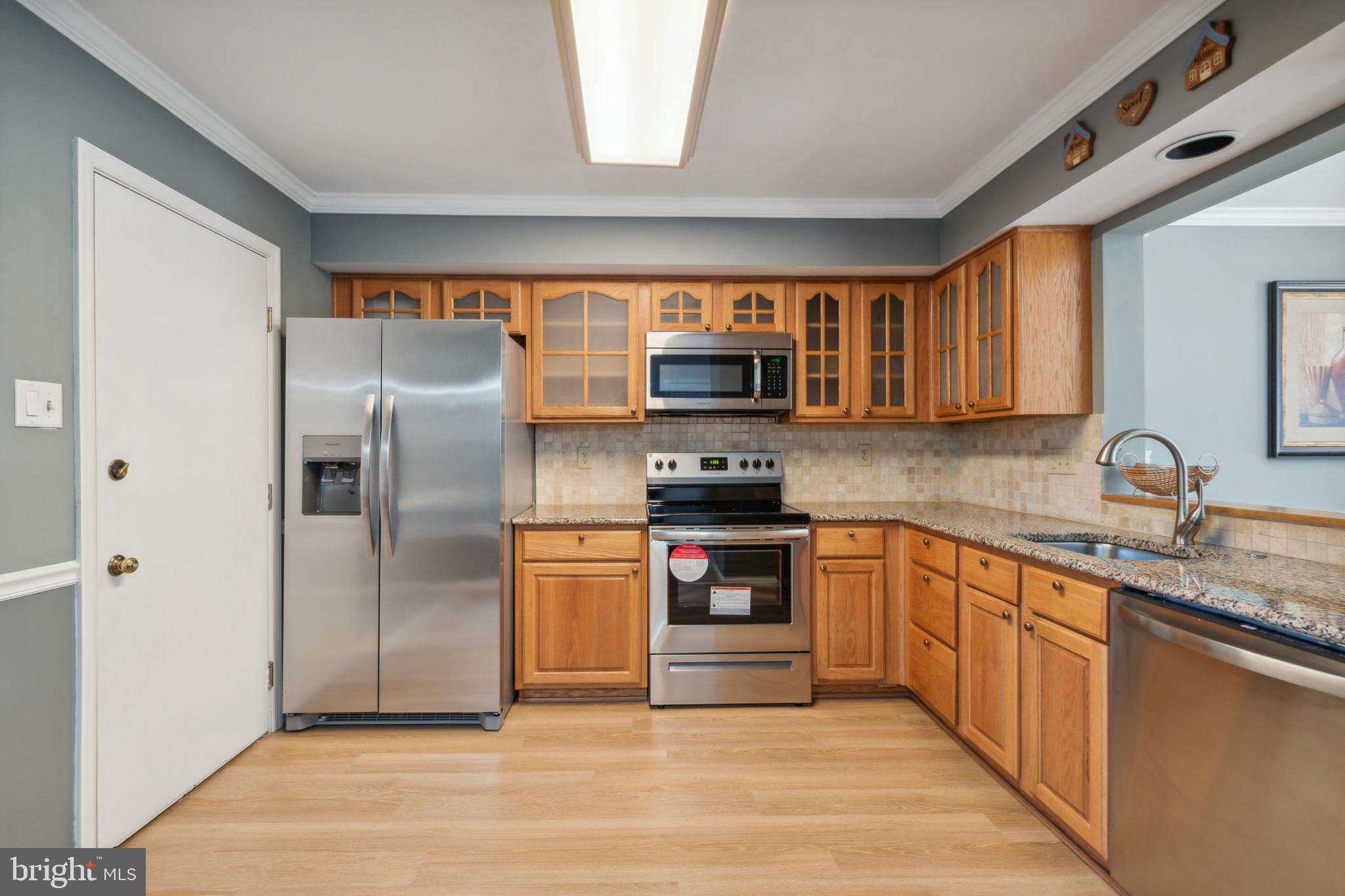 LAUREL LAKES - Residential