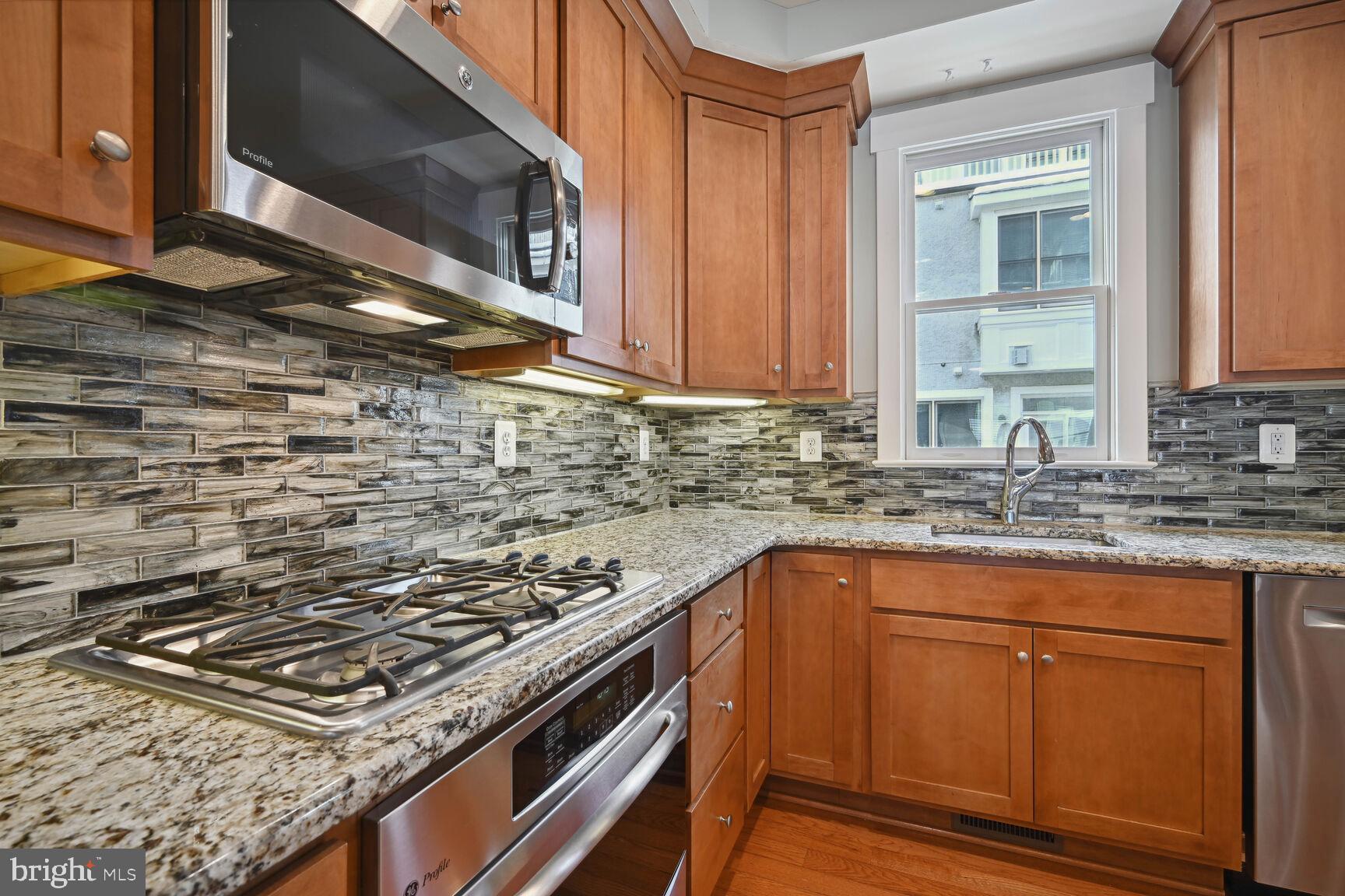 FOREST GLEN PARK - Residential