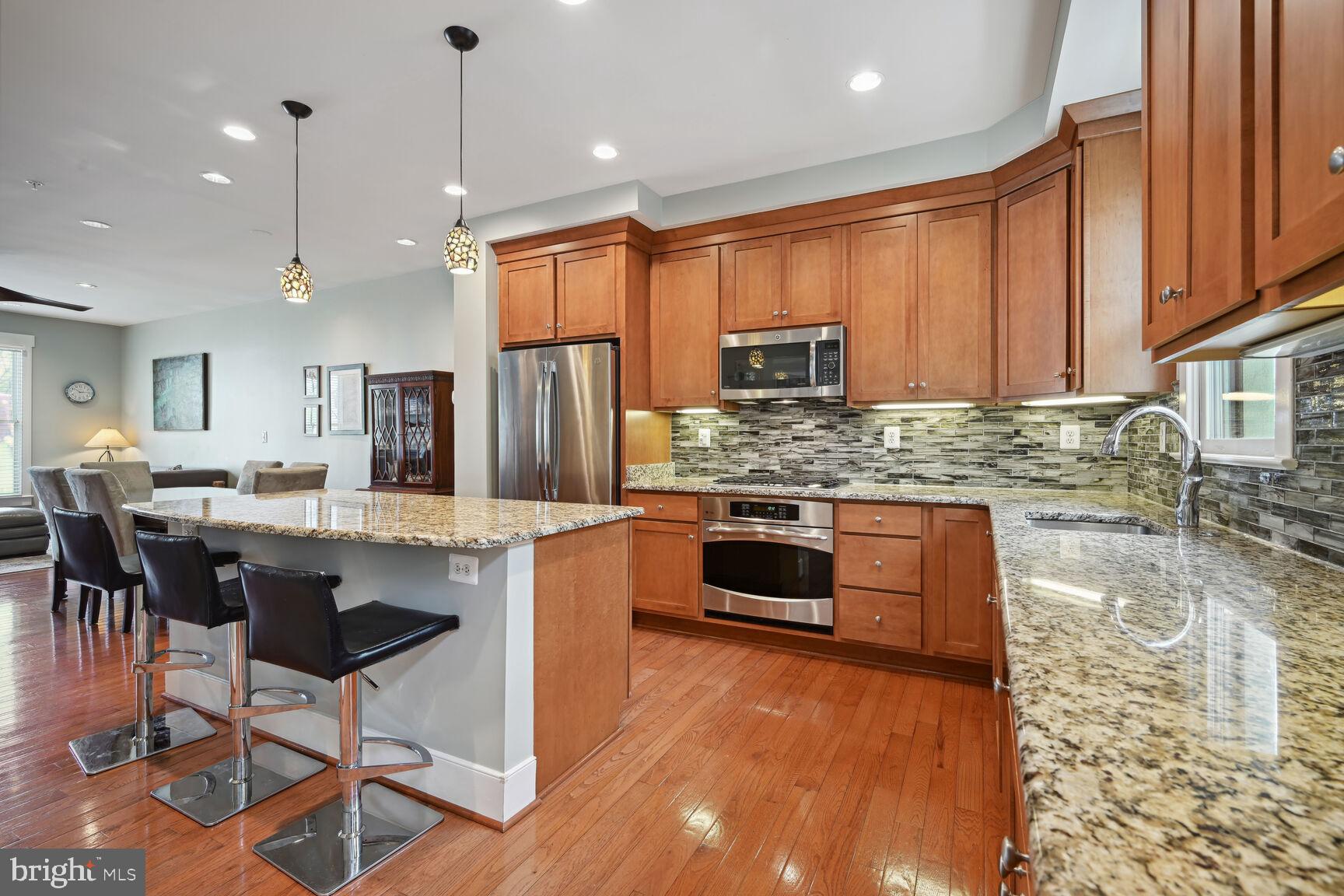 FOREST GLEN PARK - Residential