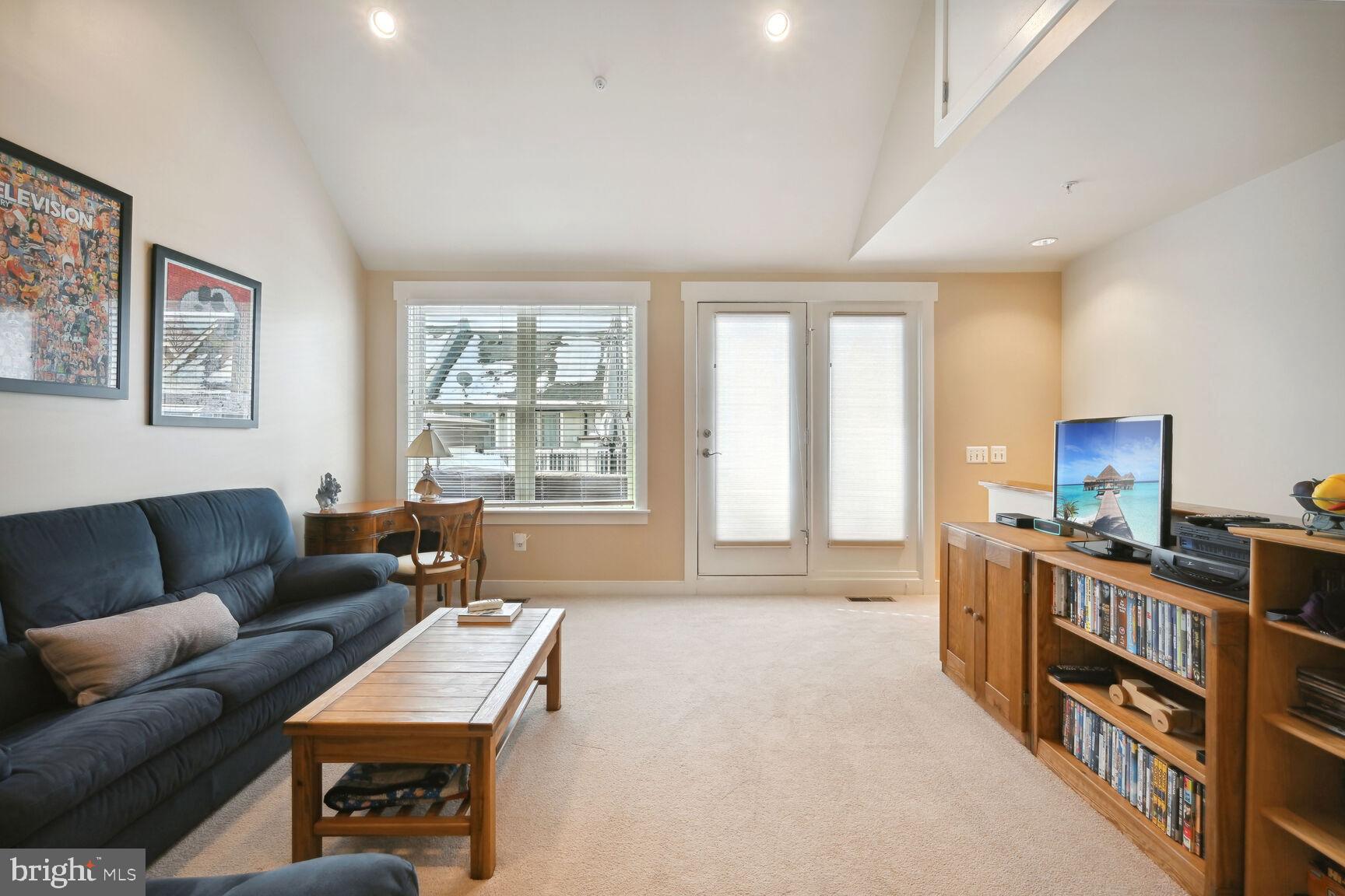 FOREST GLEN PARK - Residential