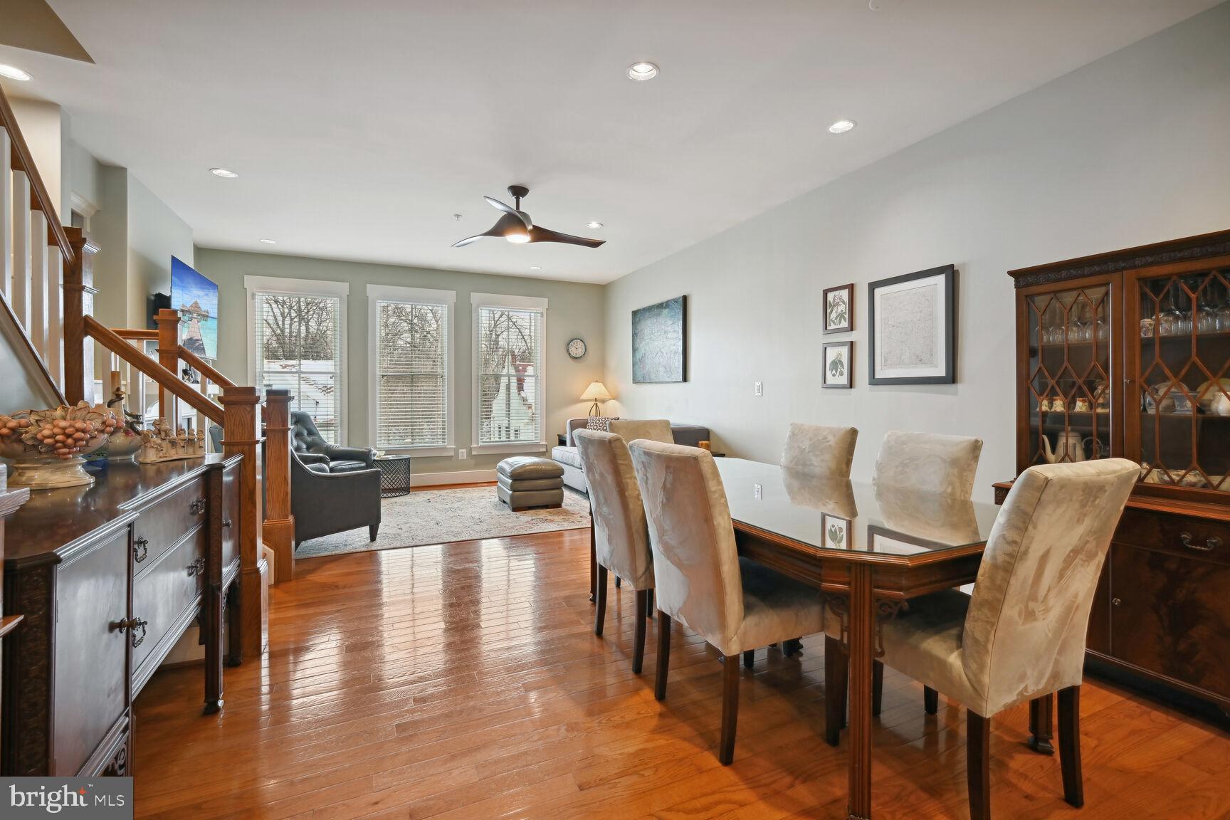 FOREST GLEN PARK - Residential