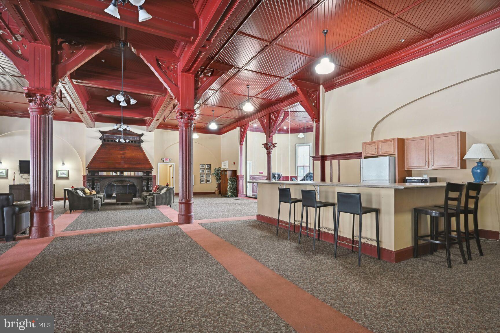 FOREST GLEN PARK - Residential