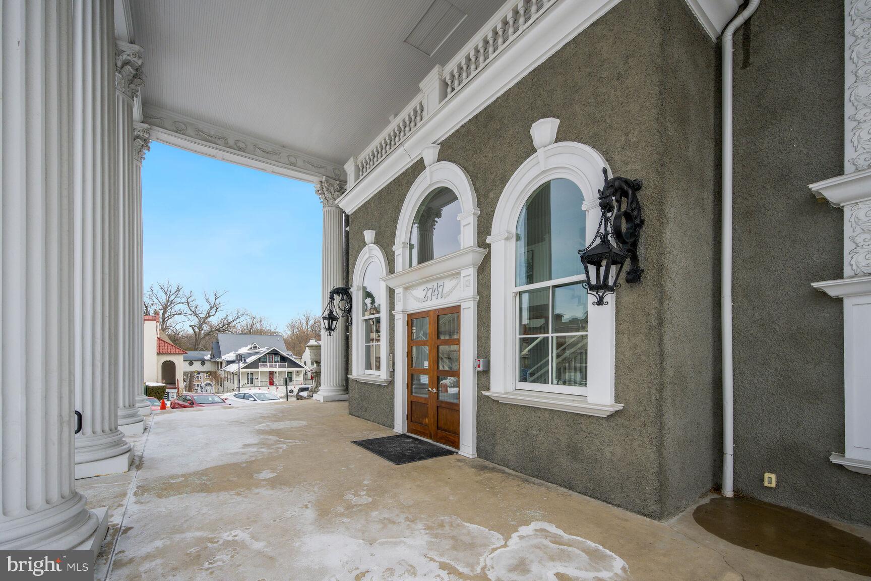 FOREST GLEN PARK - Residential