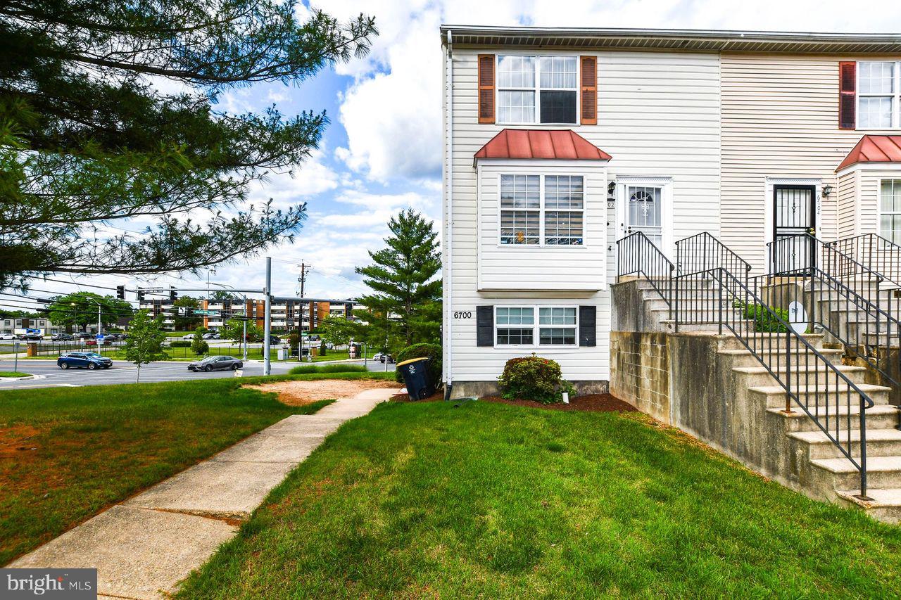 THE TOWNS AT WALKER MILL - Residential