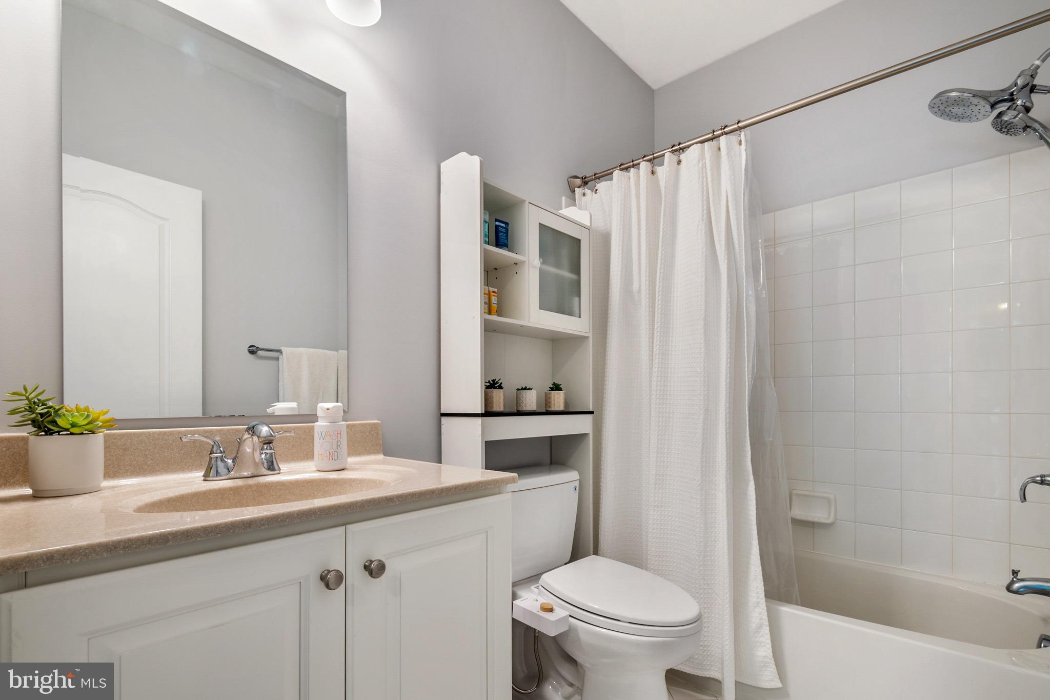 WEYHILL ESTATES - Residential