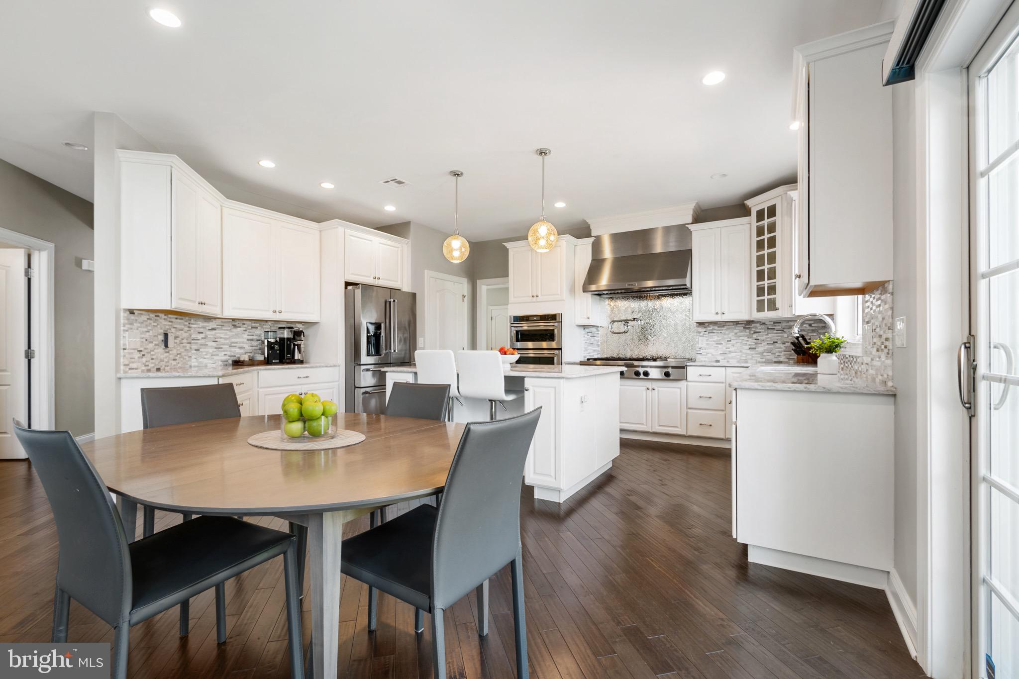 WEYHILL ESTATES - Residential