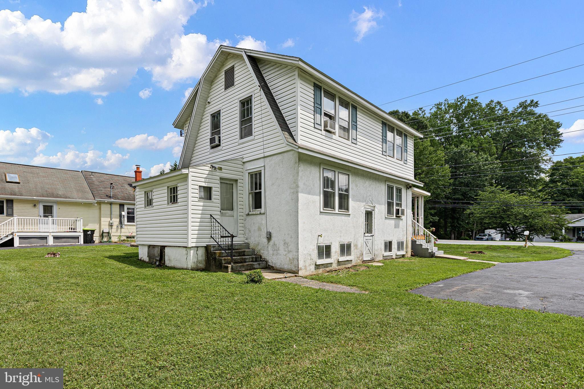 2061 PLEASANT VALLEY ROAD