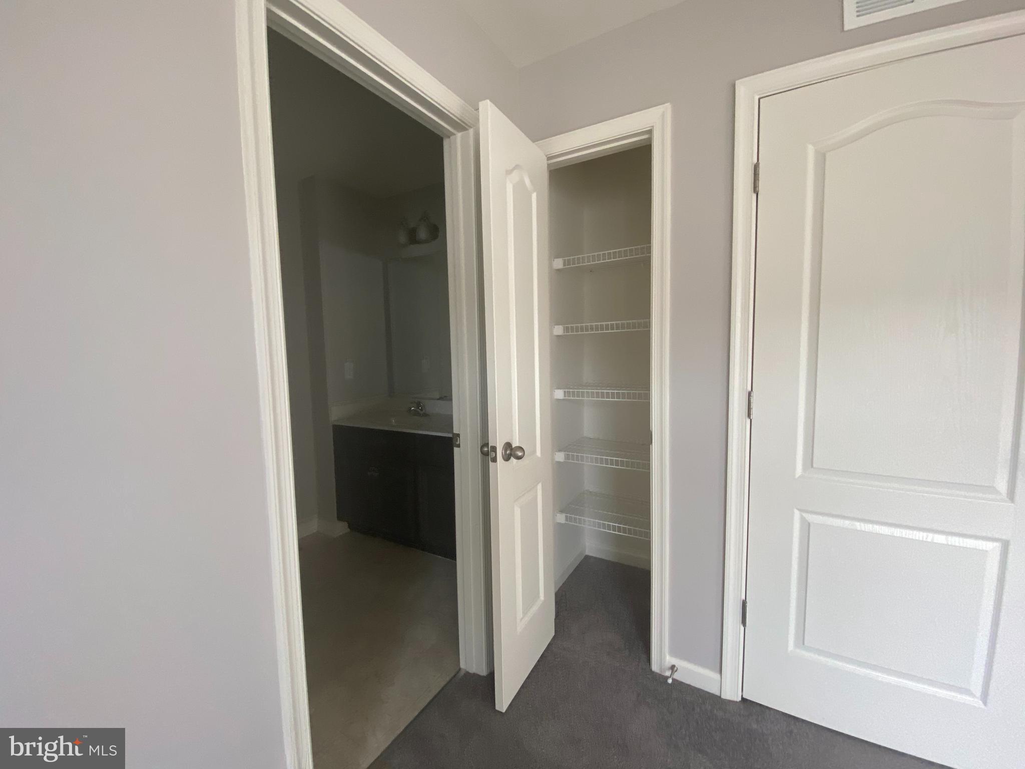 MCCAULEY CROSSING - Residential