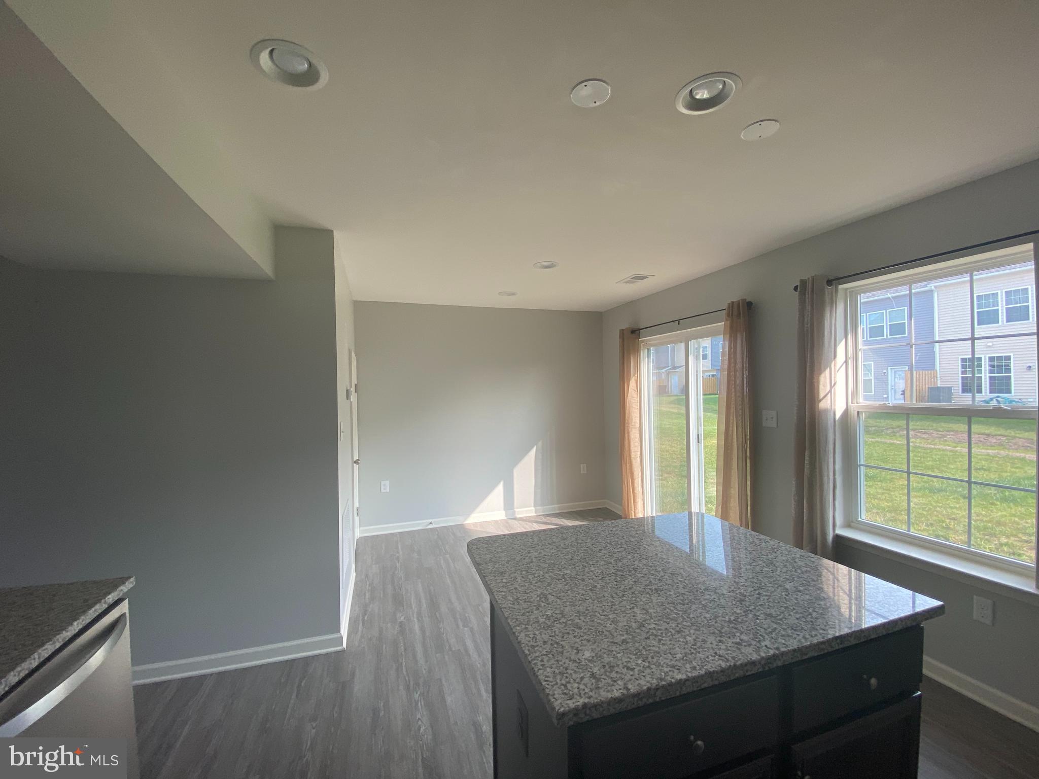 MCCAULEY CROSSING - Residential