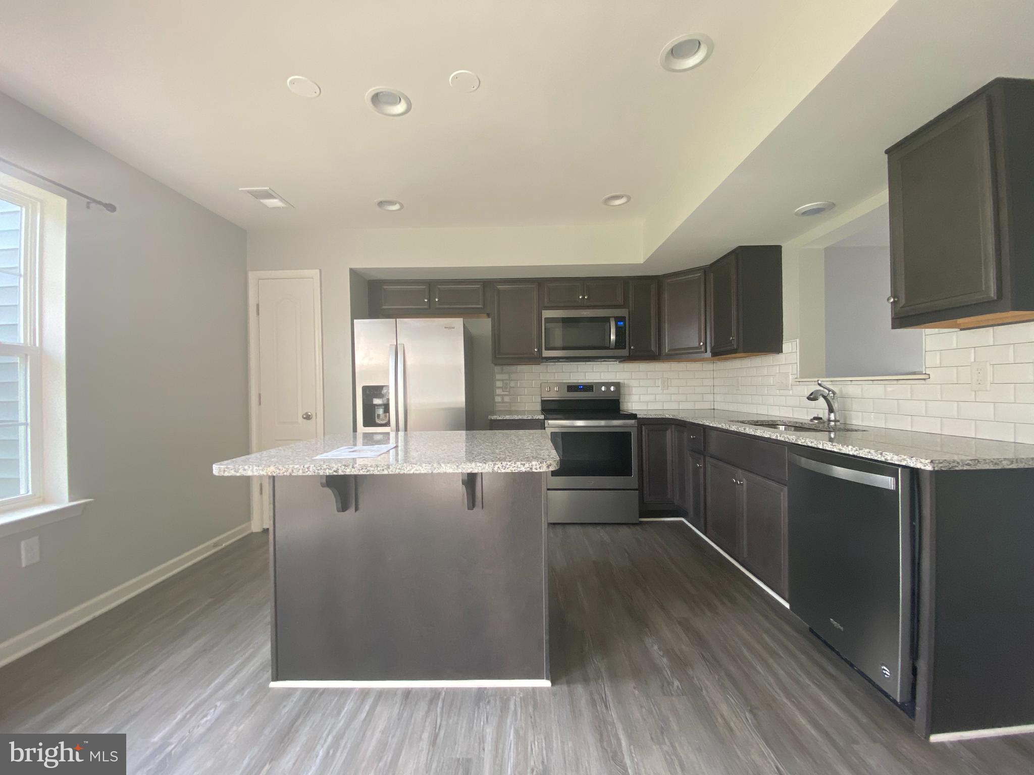 MCCAULEY CROSSING - Residential