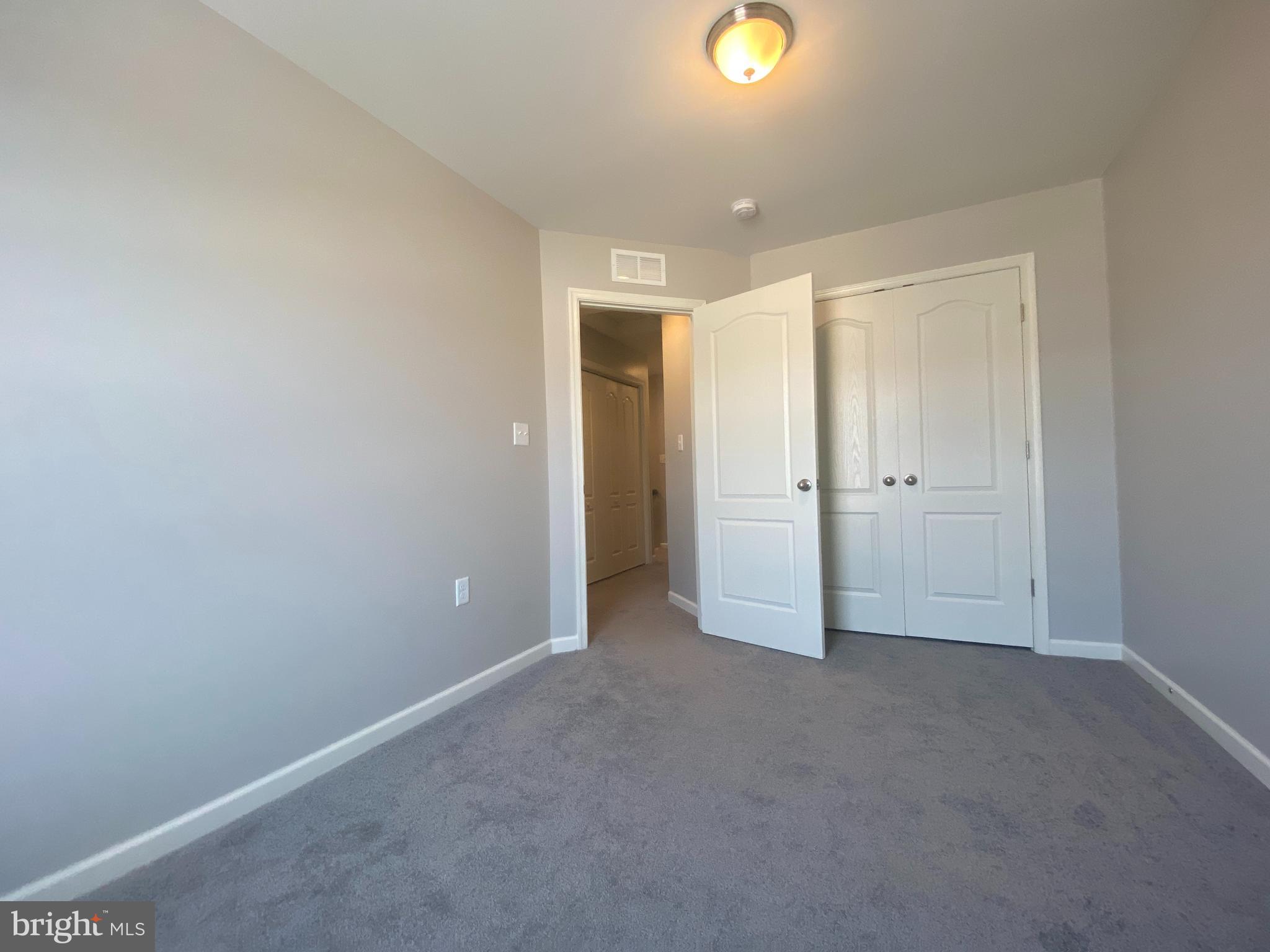 MCCAULEY CROSSING - Residential