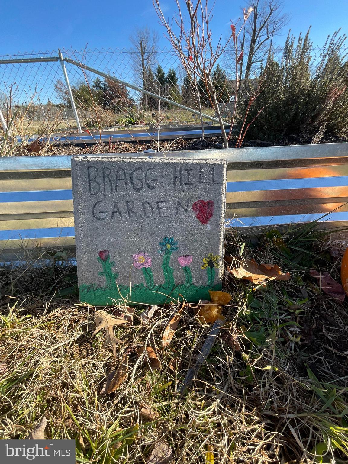 BRAGG HILL TOWNHOUSES - Residential Lease