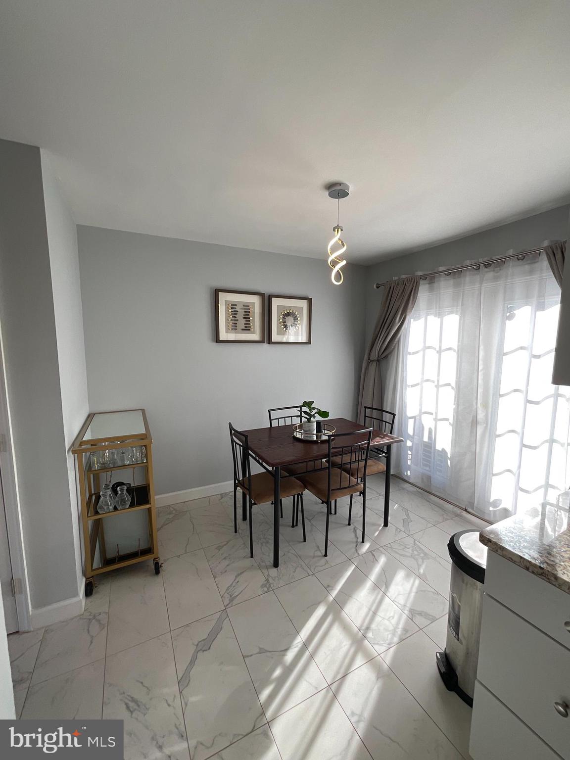 BRAGG HILL TOWNHOUSES - Residential Lease