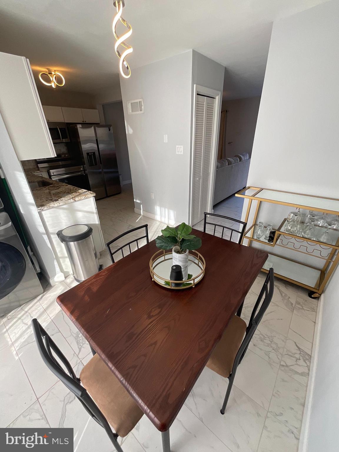 BRAGG HILL TOWNHOUSES - Residential Lease