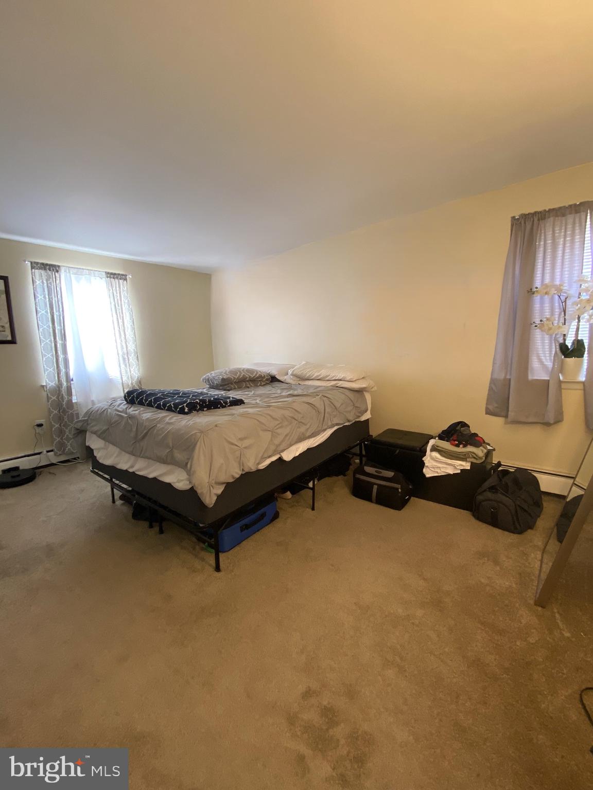 CHELTENHAM VIL - Residential