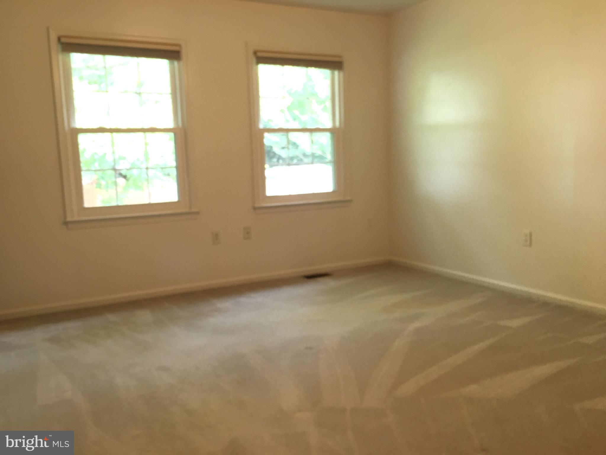 MAPLE GROVE - Residential