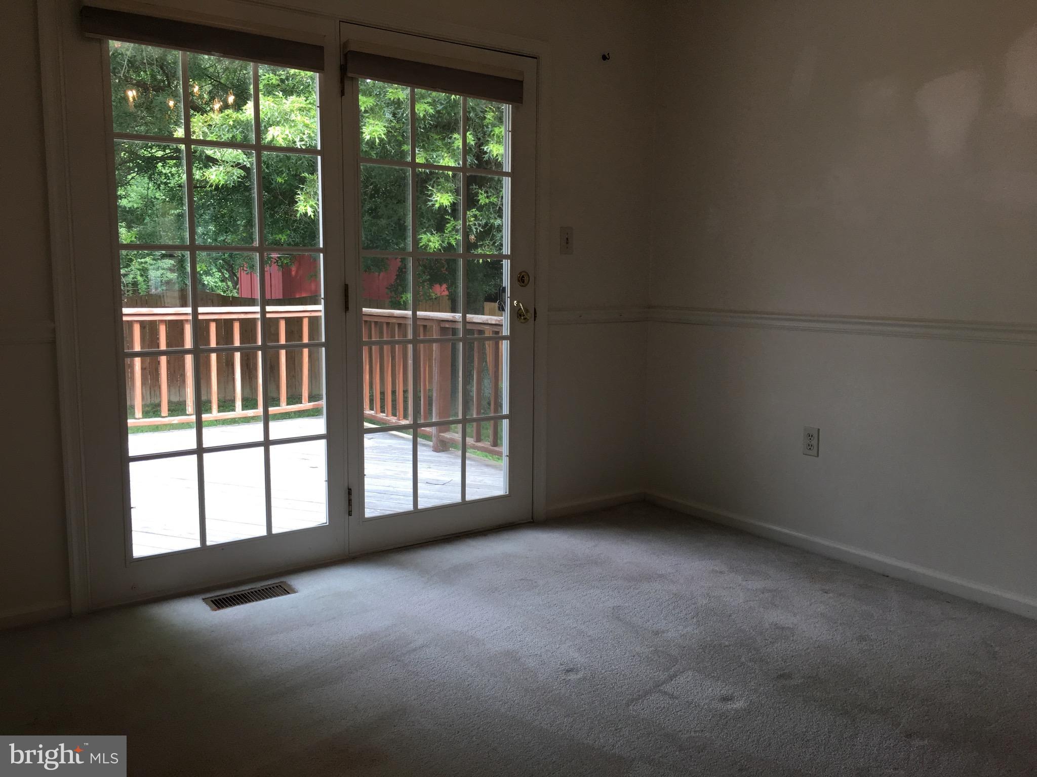 MAPLE GROVE - Residential