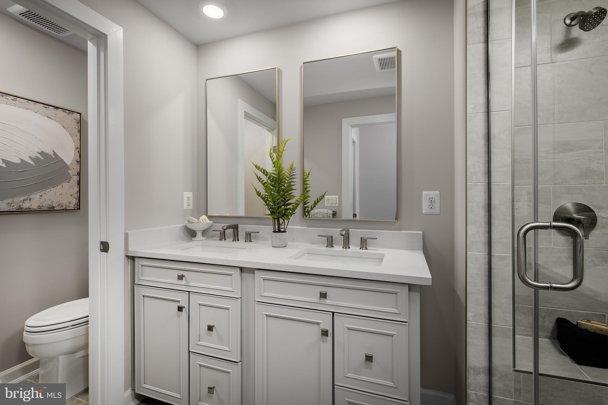 ASHBURN STATION - Residential