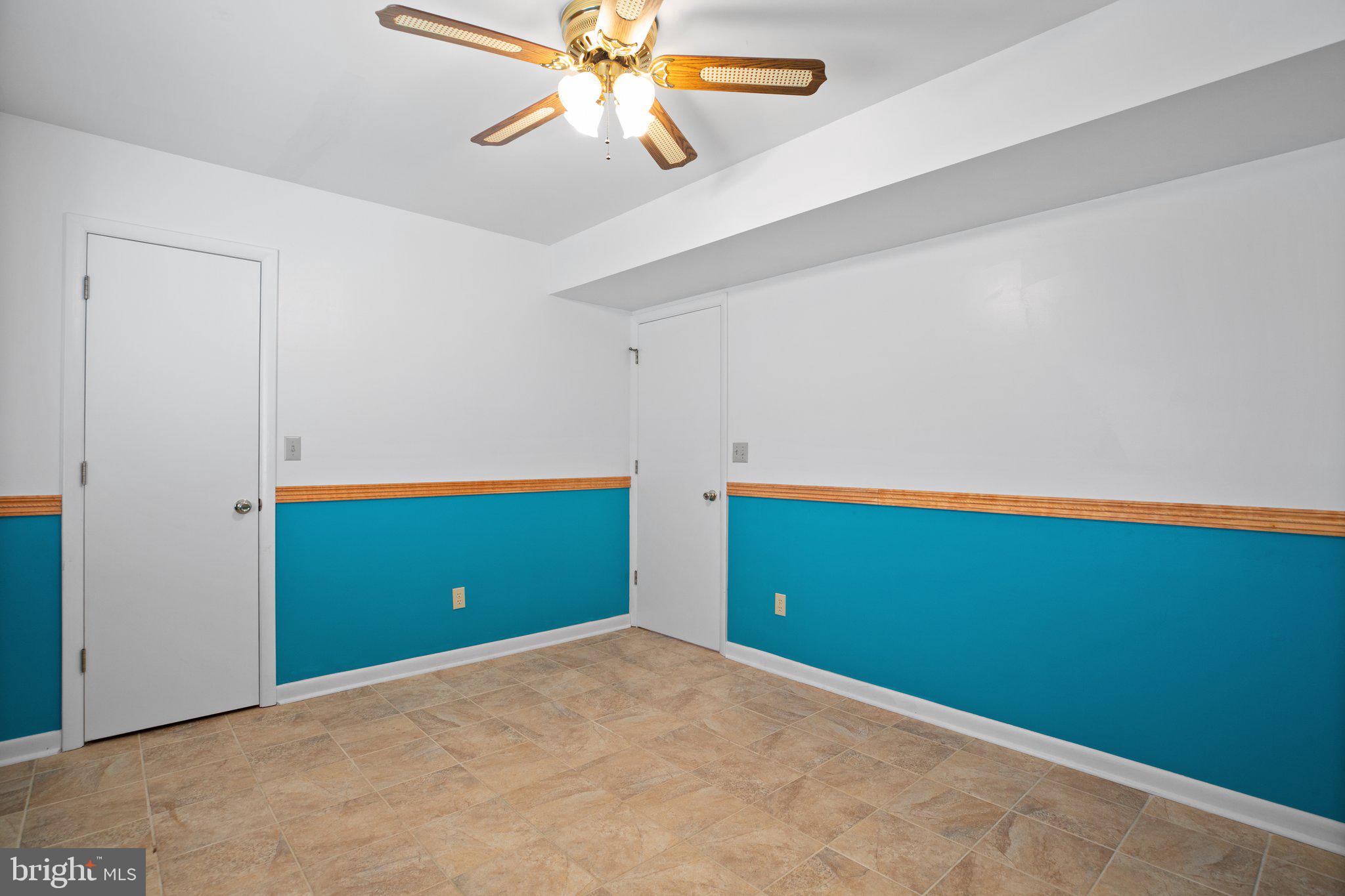 LAKE OF THE WOODS - Residential