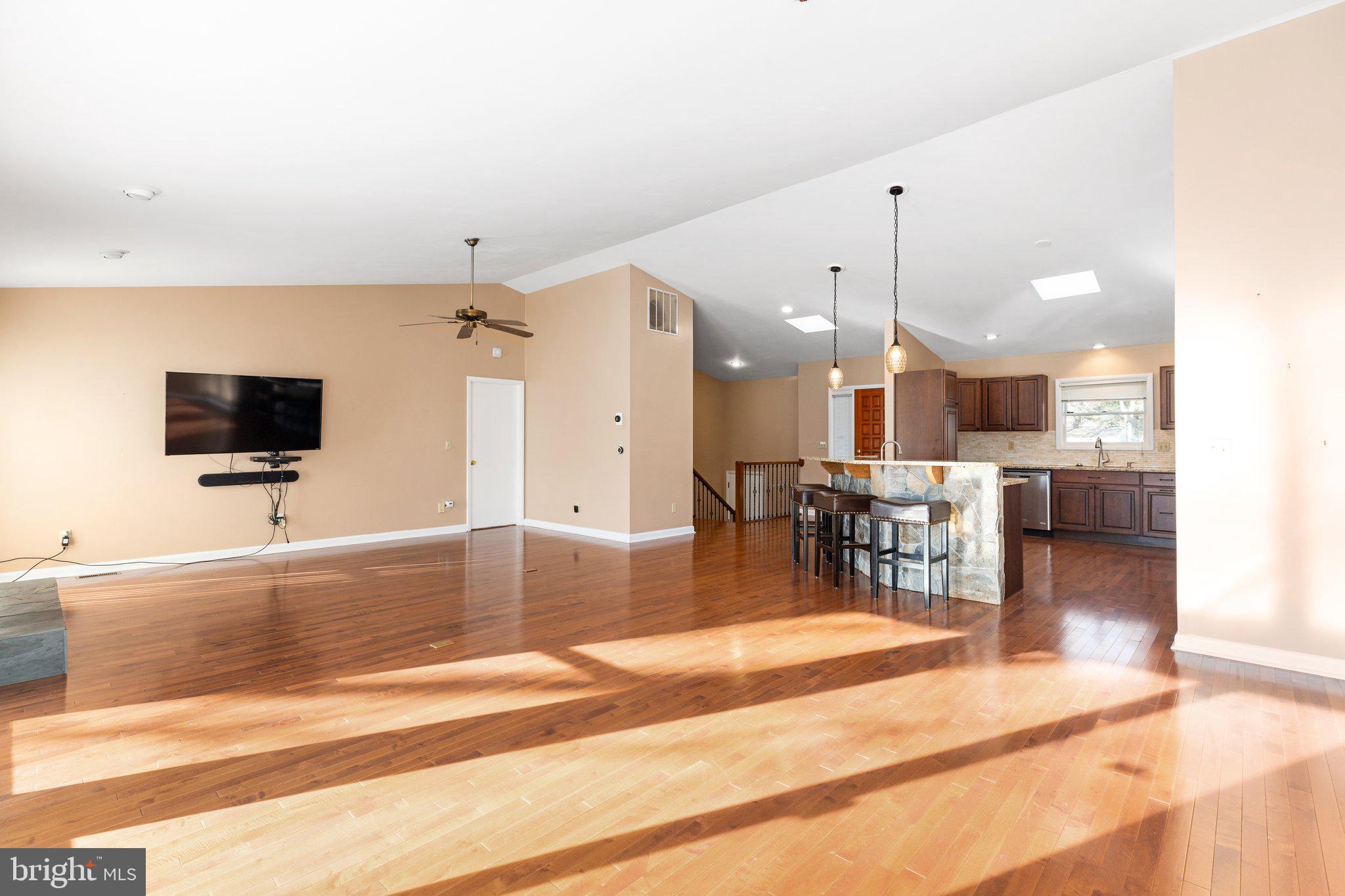 LAKE OF THE WOODS - Residential