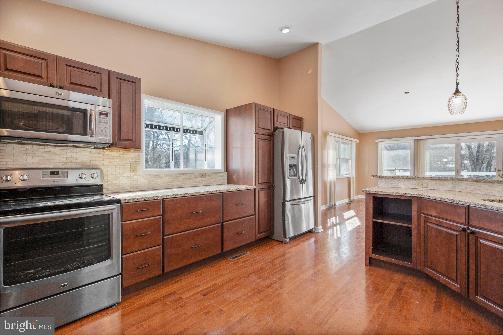 LAKE OF THE WOODS - Residential