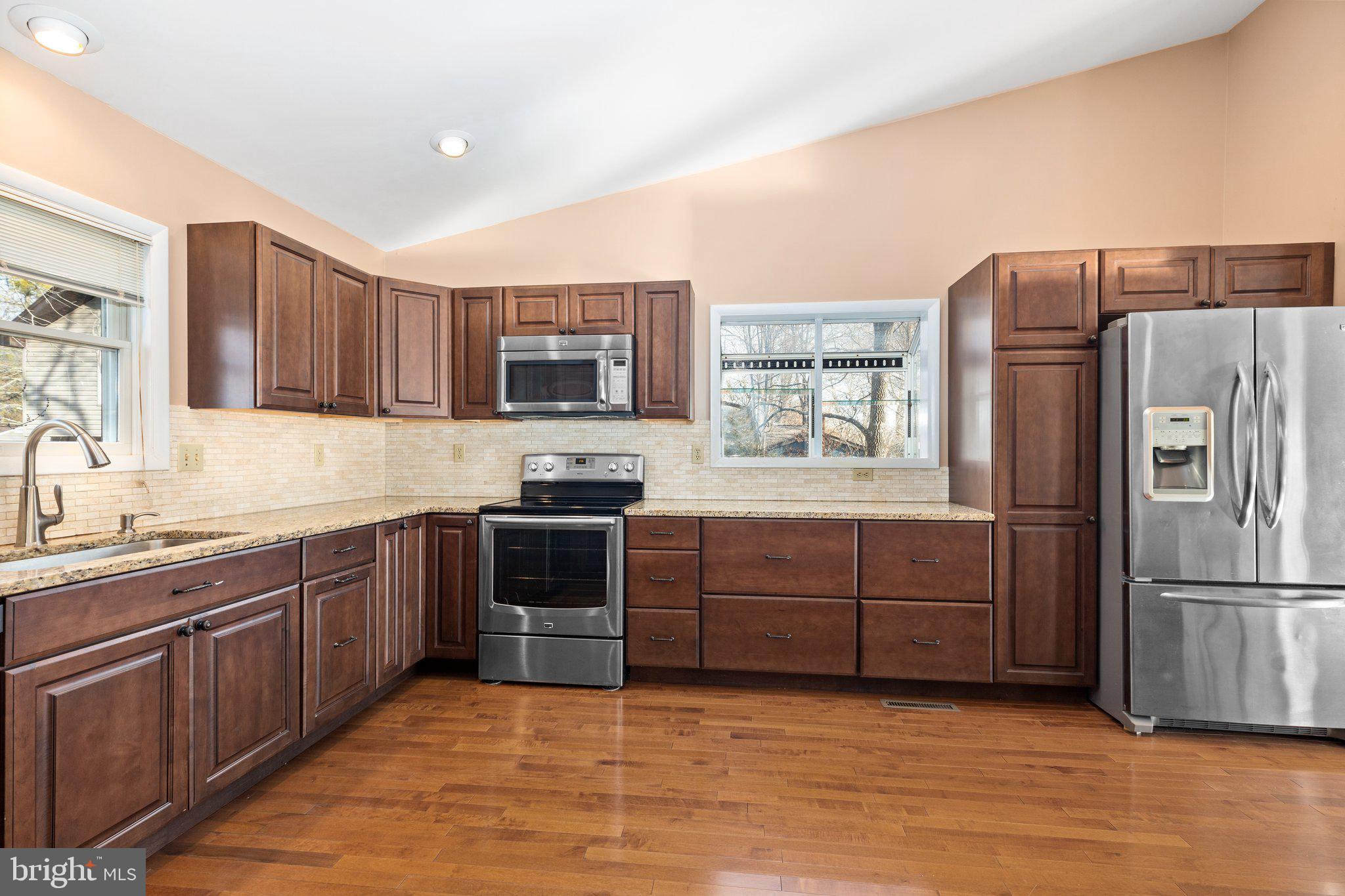 LAKE OF THE WOODS - Residential