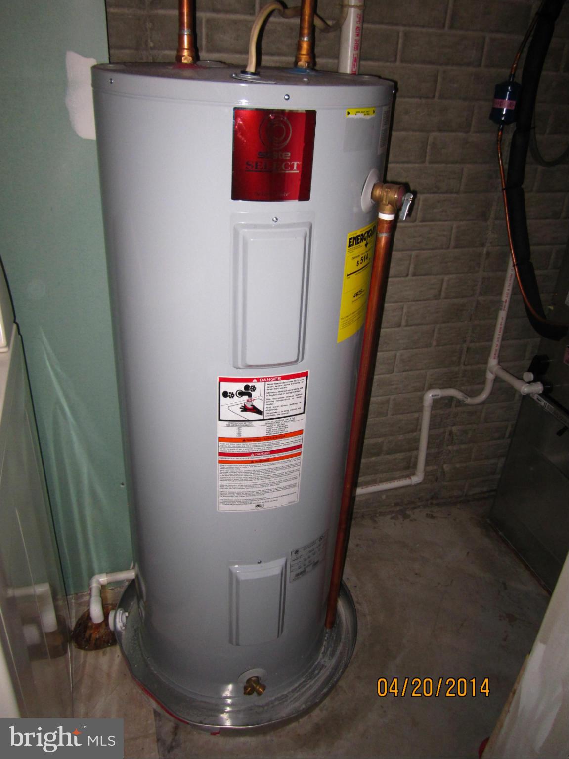 SPRINGFIELD OAKS - Residential Lease