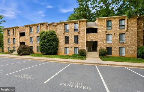 Photo of 2313 Freetown Court #20/11C, RESTON, VA 20191 (MLS # VAFX2318046)