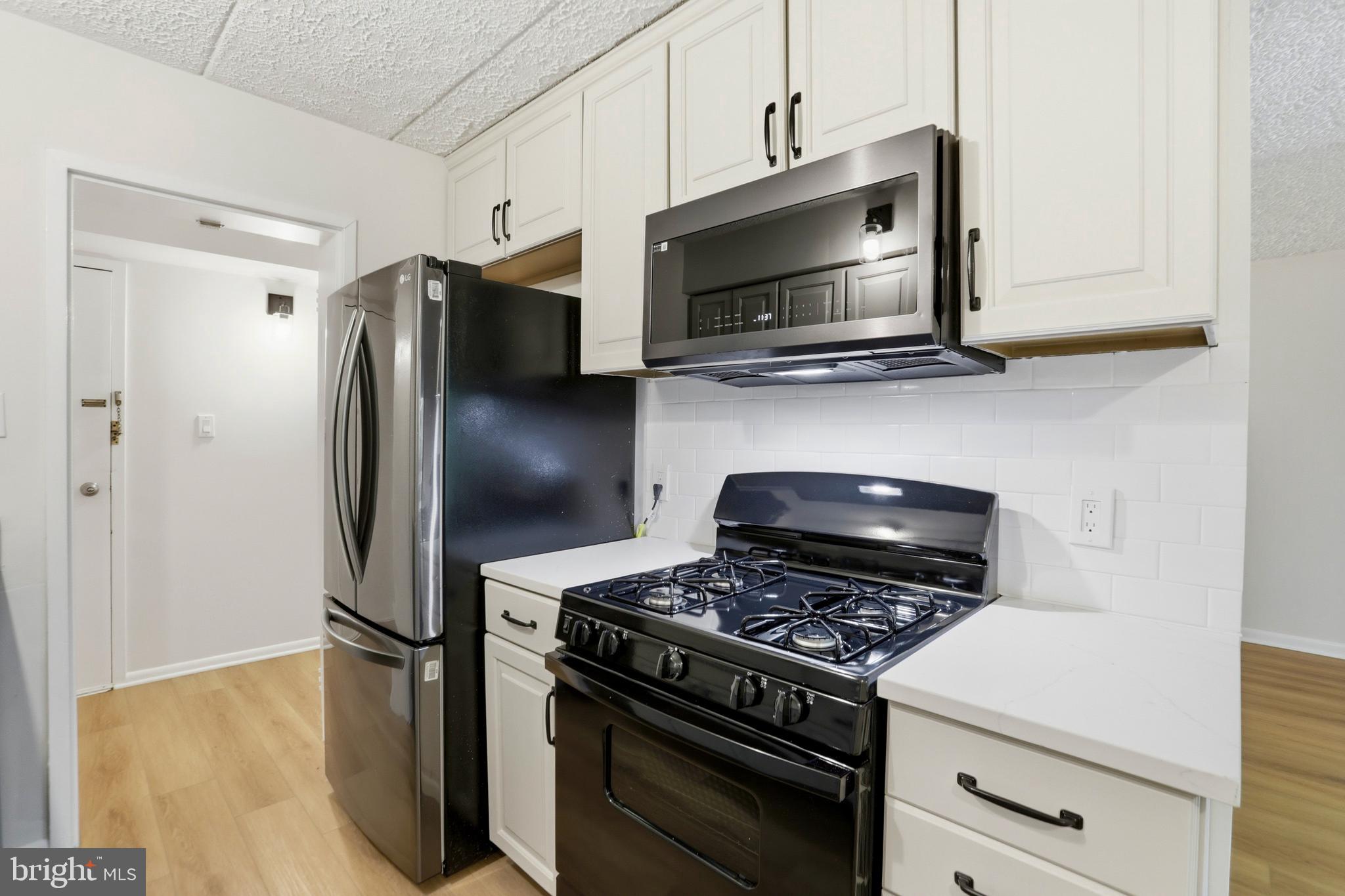 2313 FREETOWN COURT 20/11C