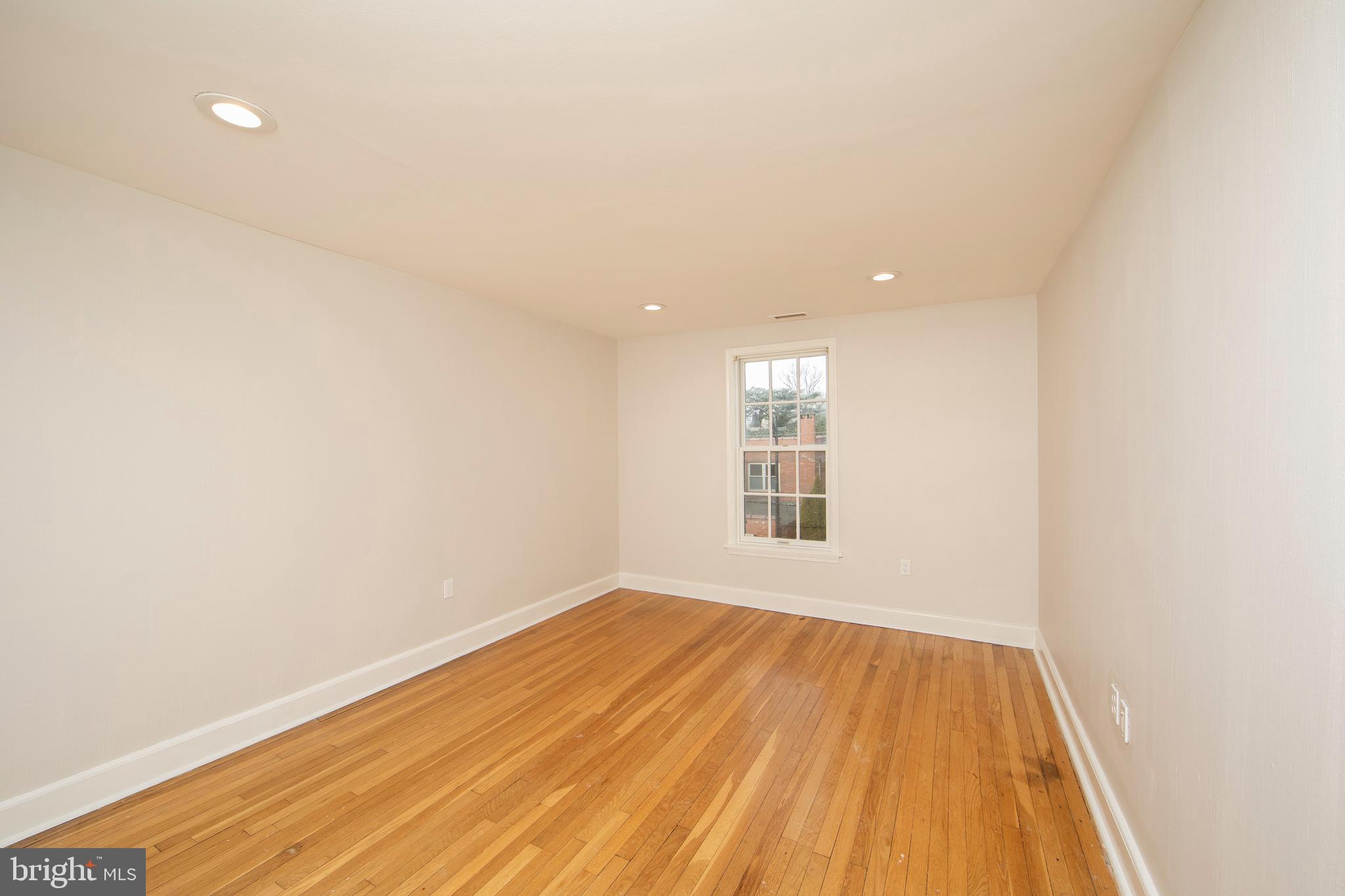 NEW HOPE - Commercial Sale