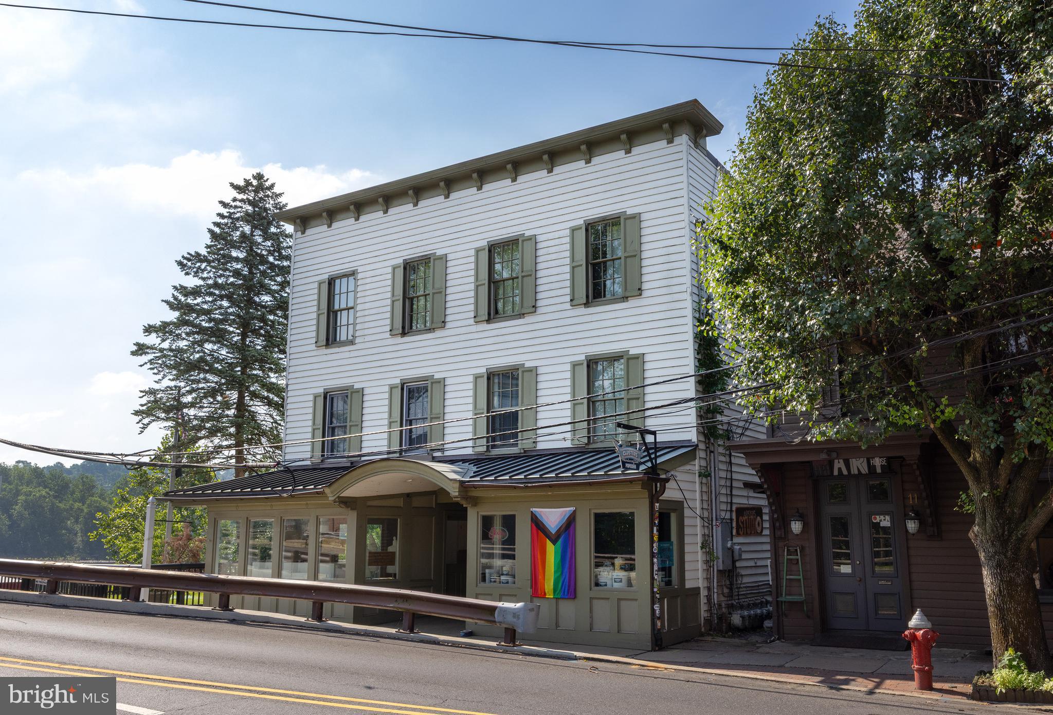 15 E BRIDGE STREET