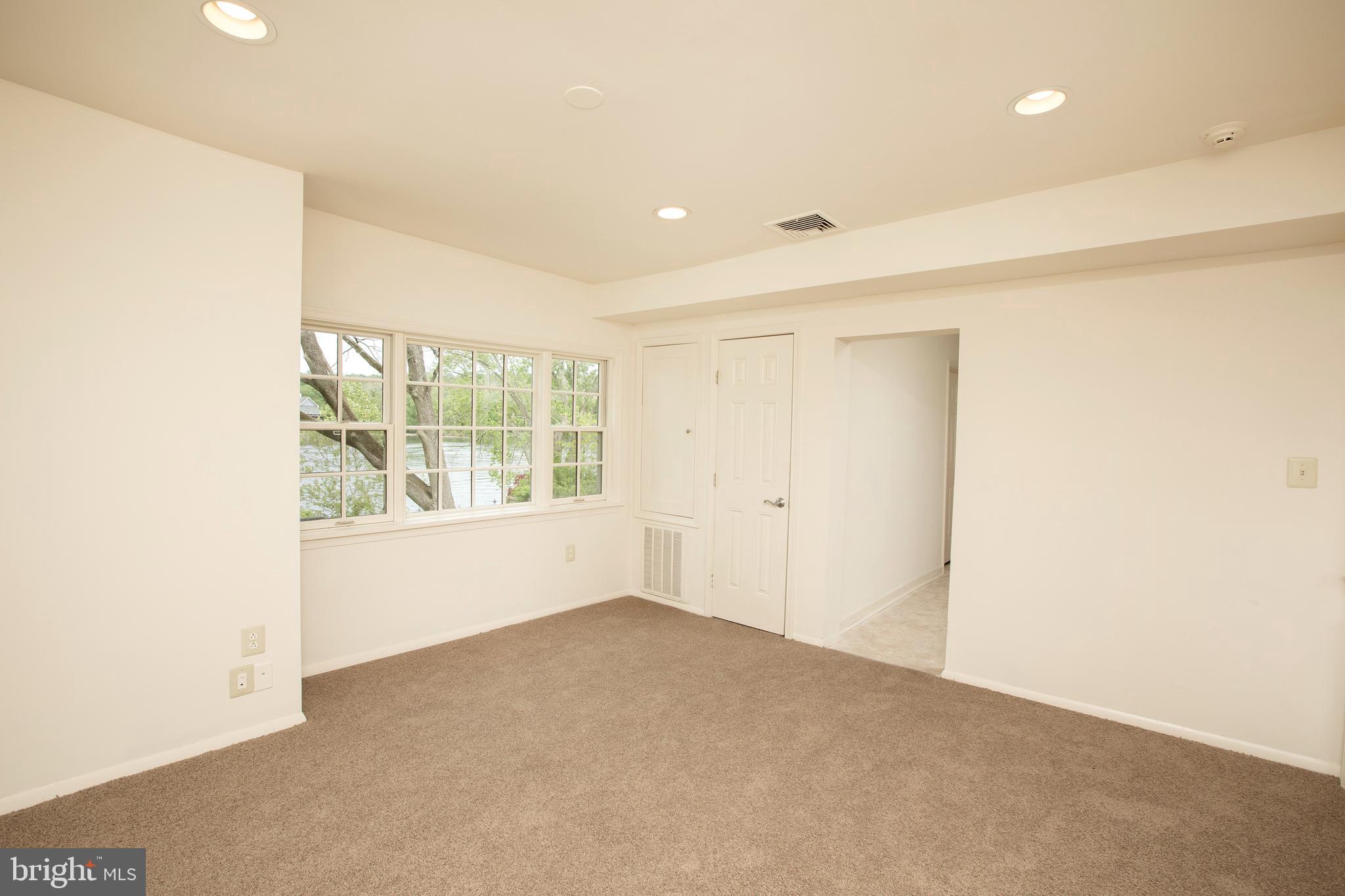 NEW HOPE - Commercial Sale