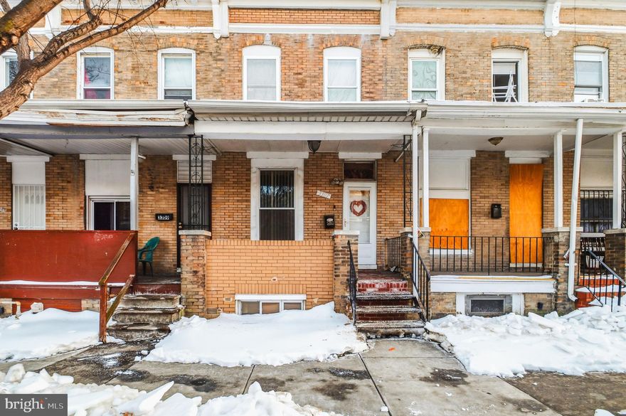 Adorable 3BR/2BA Townhome located in the quiet neighborhood of Elwood Park-Monument. Make your way to the covered front porch and open the door into your new home. Step inside a home filled with gleaming hardwood floors, natural light and a soft color palette. The main floor offers an open floor plan featuring a spacious living room, dining room and kitchen. The kitchen features wood cabinets, a corner sink, and plenty of counter space. On the second floor is a sizable secondary bedroom, a larger primary bedroom, and a full bath. On the lower level is the third bedroom, a full bath, laundry, storage, and a walk-out to Bilco doors in the yard. From the kitchen, step outside to a fenced yard filled with possibilities. This home is ideal for any new homeowner and is located nearby shopping, restaurants, and commuter routes.