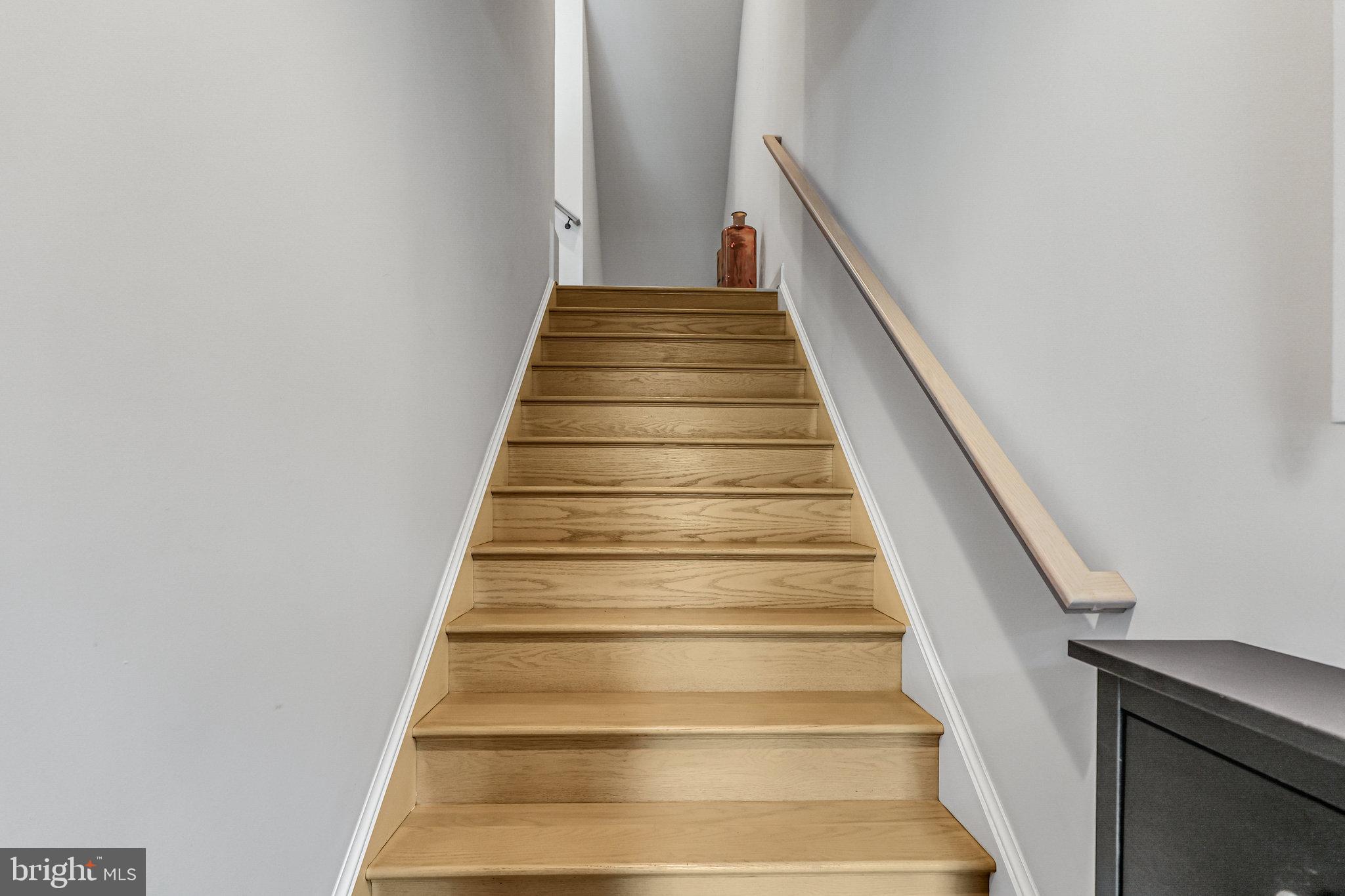 WEST OAKS CORNER - Residential