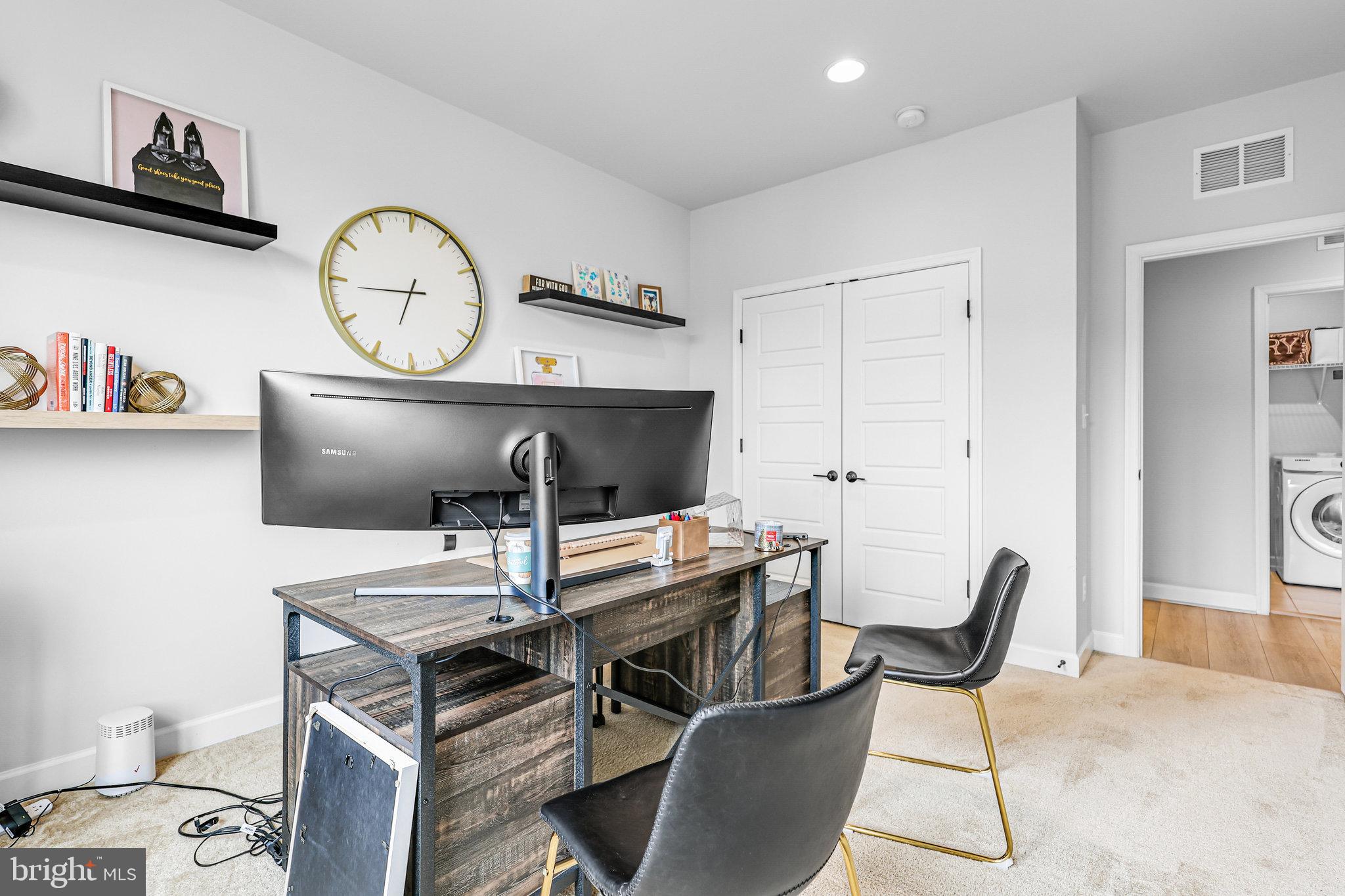 WEST OAKS CORNER - Residential