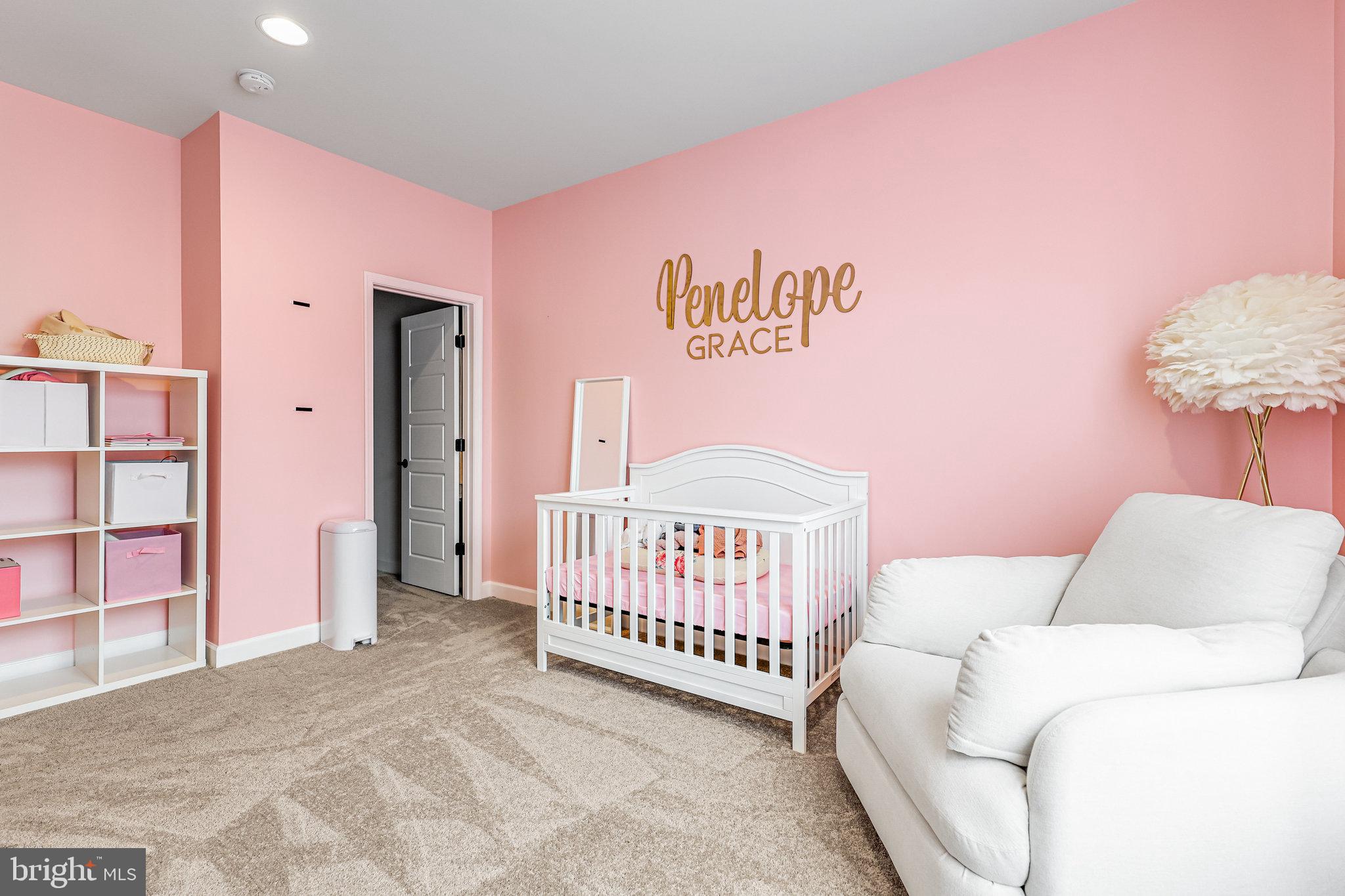 WEST OAKS CORNER - Residential