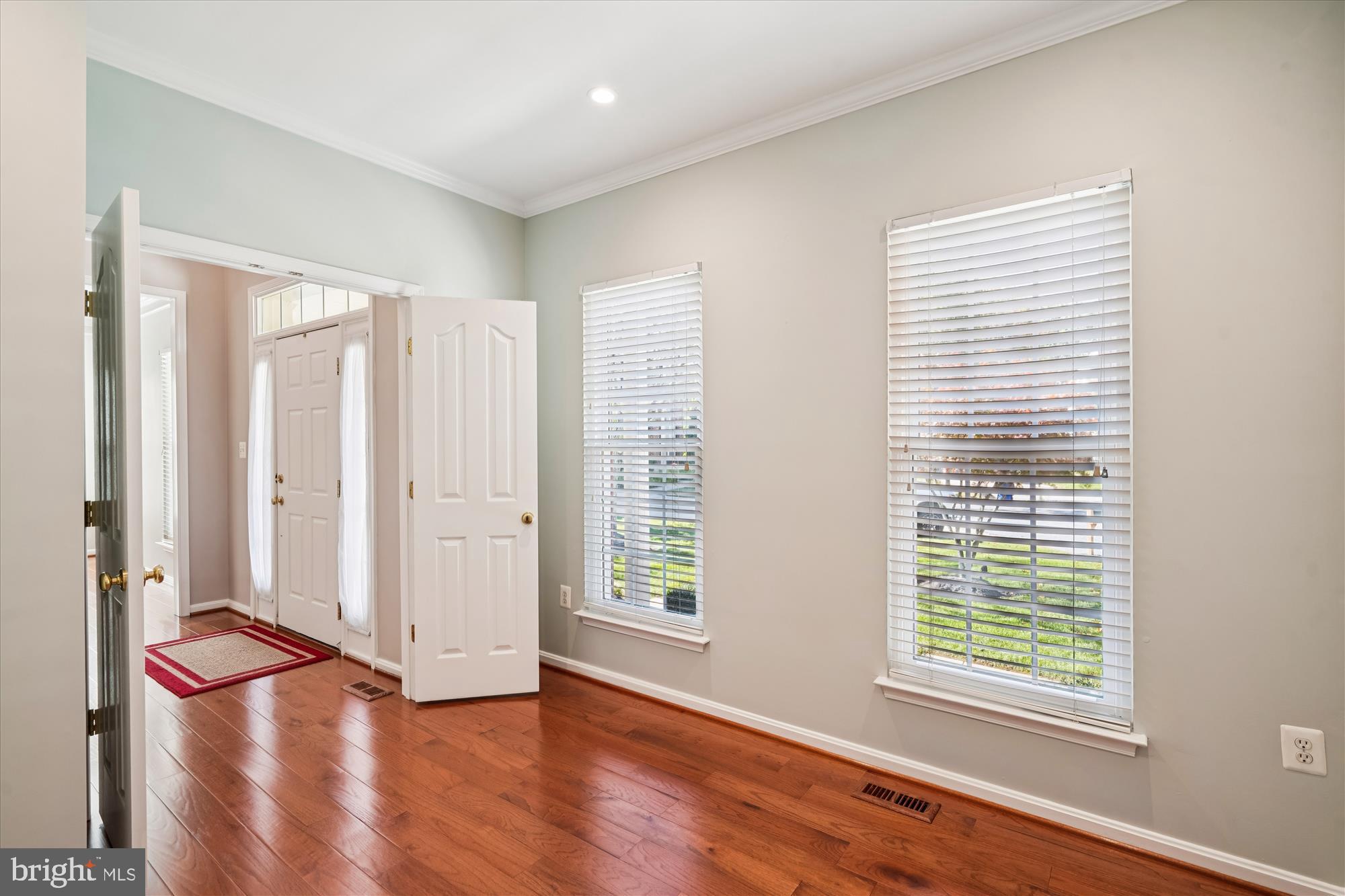 8001 OVERFIELD COURT