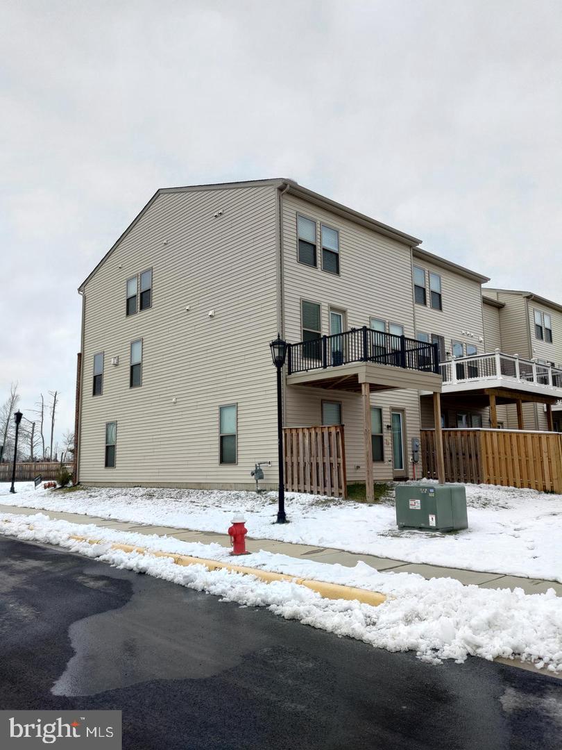 GLASCOCK FIELD AT STONE RIDGE - Residential Lease