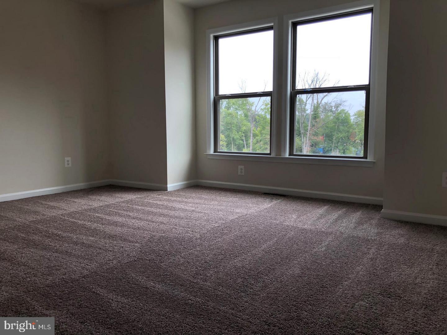 GLASCOCK FIELD AT STONE RIDGE - Residential Lease