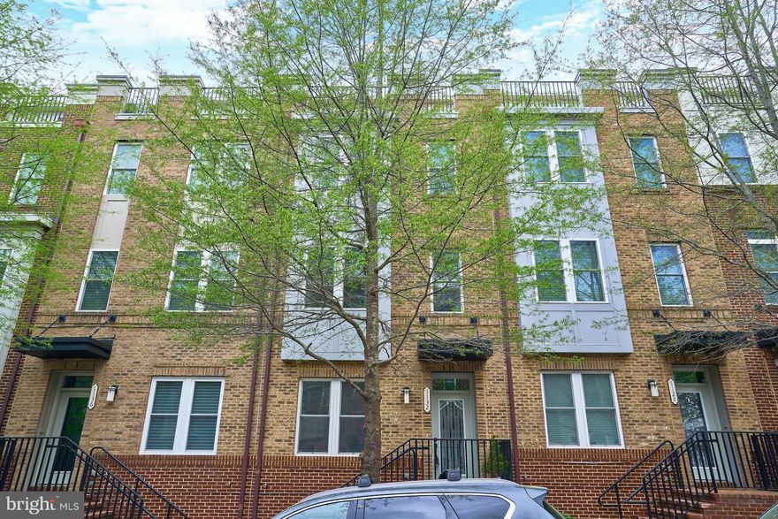 Location, location, location.... Come see this rarely available 5 bedroom 4.5 bath townhome in the heart of Arlington. Minutes from major routes, shopping, dining and many museums. New carpet and paint through out. Just like new!! Enjoy out door living space and a huge 2 car detached garage. Wont last long!!