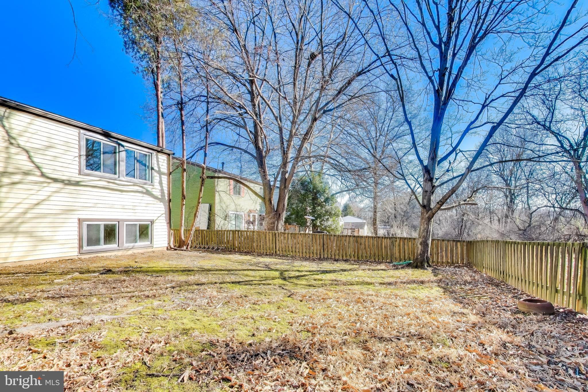 LONG REACH - Residential