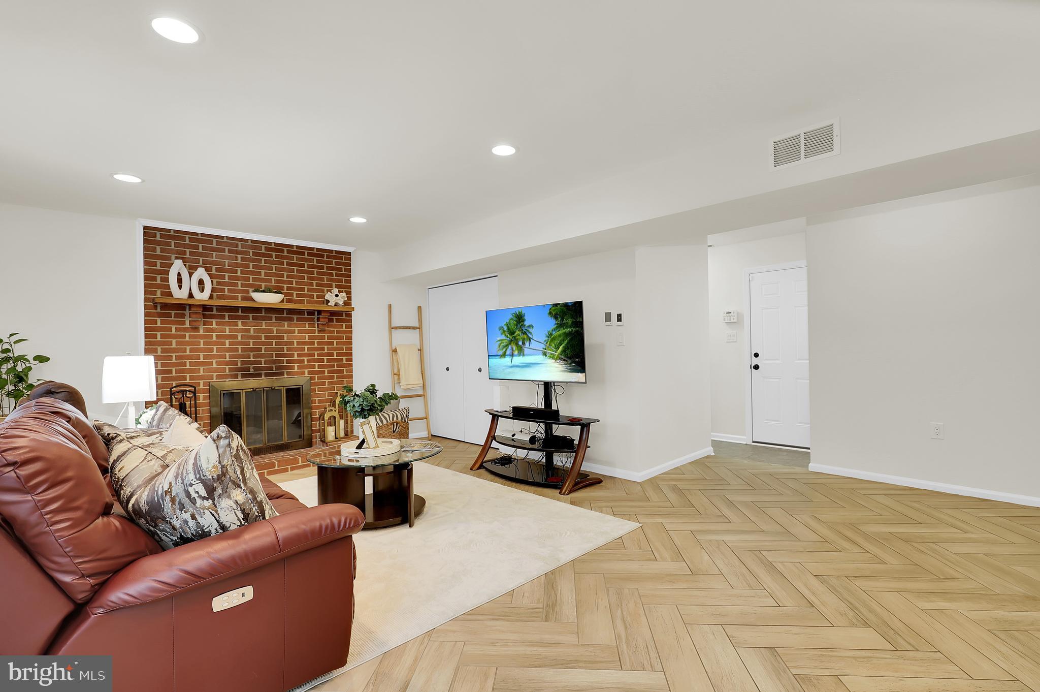 HORIZON HILL - Residential