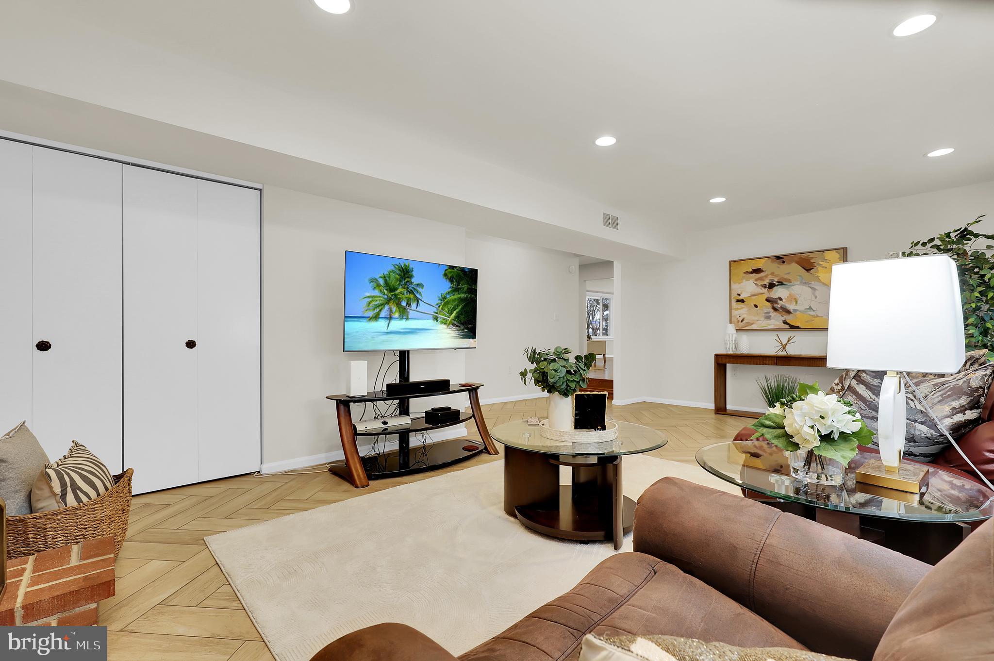 HORIZON HILL - Residential