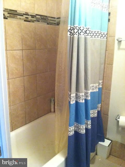 FISHTOWN - Residential Lease