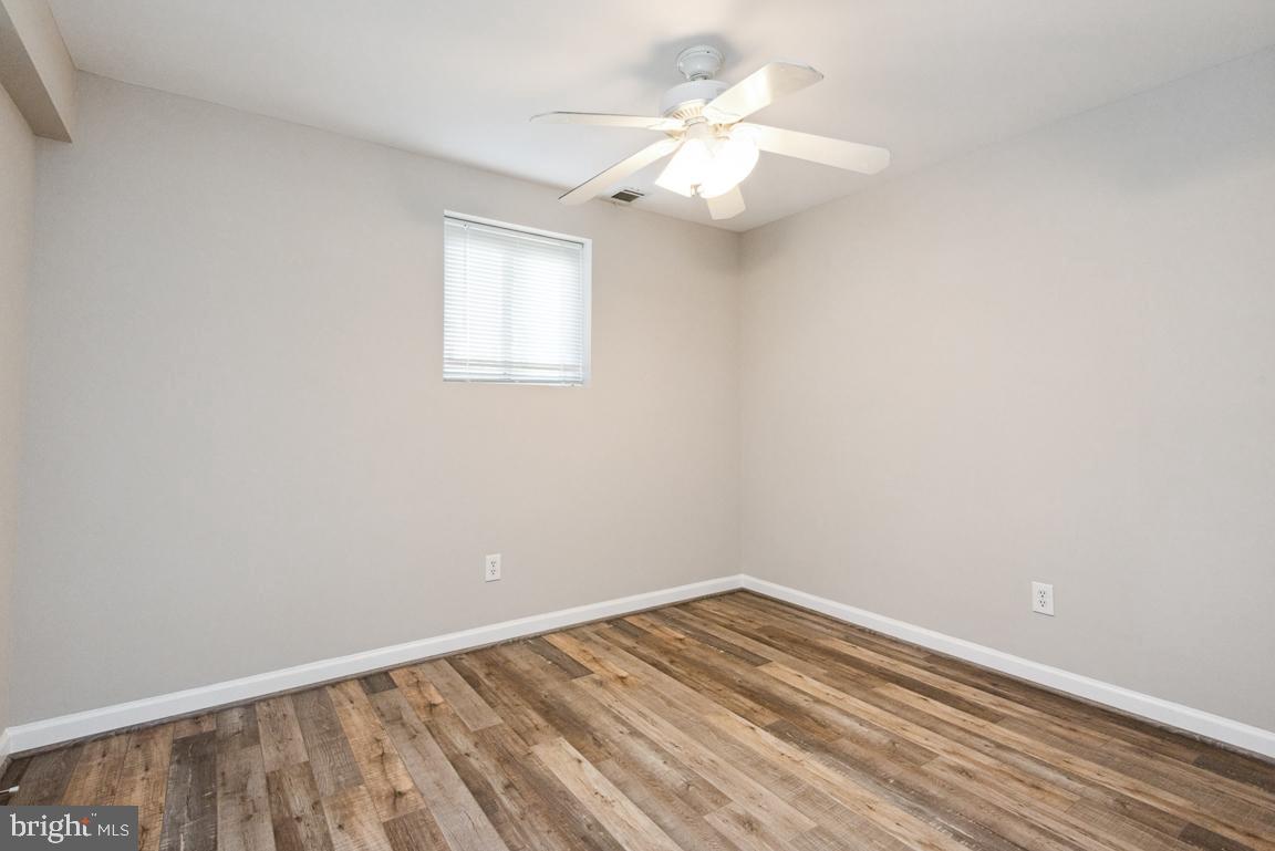 SNOW HILL MANOR - Residential