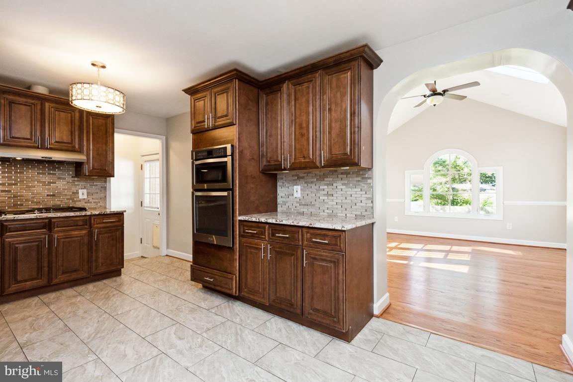 SNOW HILL MANOR - Residential